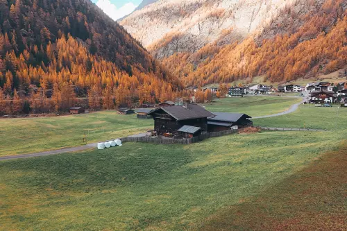 01_landhaus_im_gruene_soelden