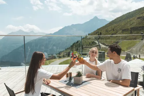 alm_oetztal-tourismus--TwoSomePioneers